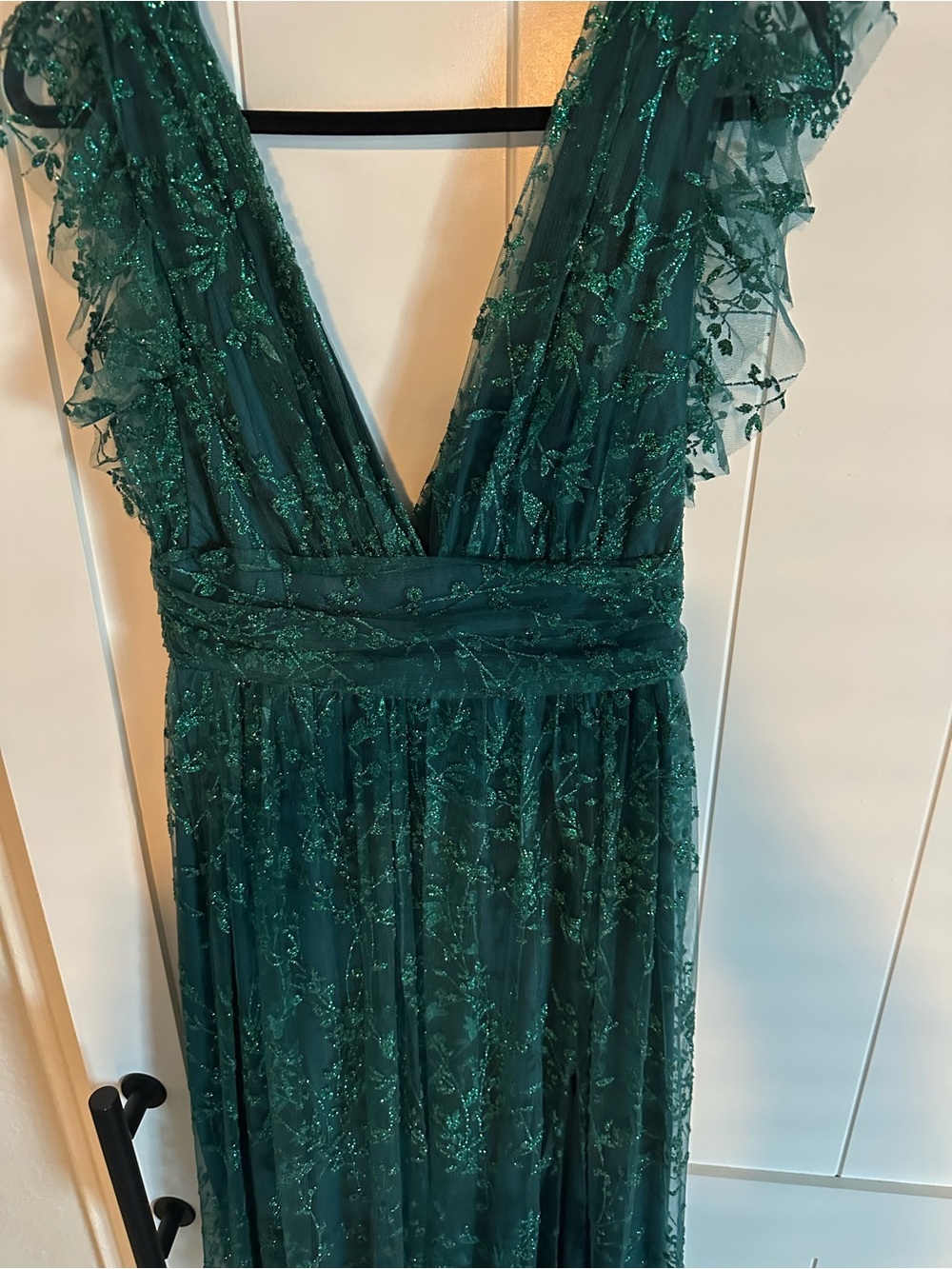 Deep Green Embellished V-Neck Gown - Picture 5 of 11